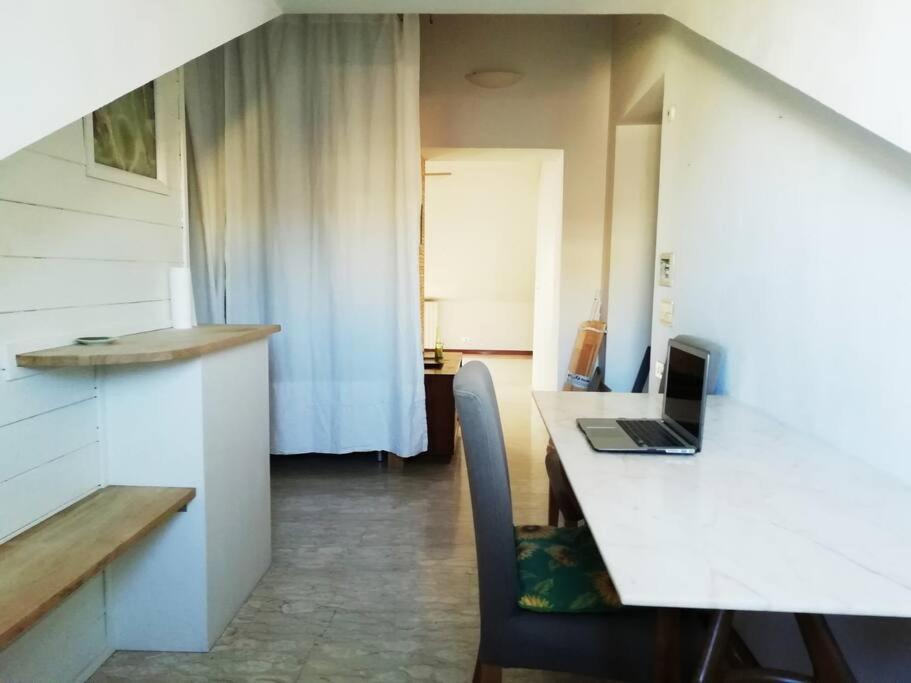 La Casa Di Marta - Ampia Ed Accogliente Mansarda In Piazza Statuto Apartman Torino Kültér fotó