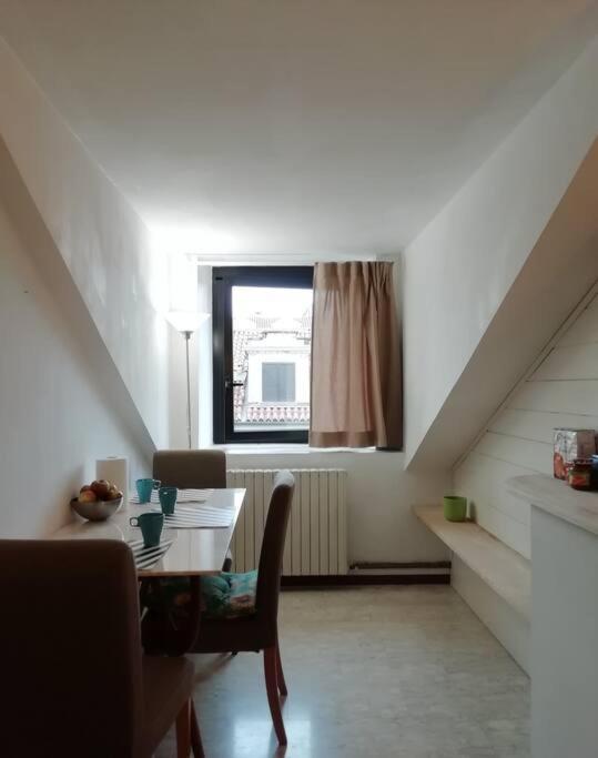 La Casa Di Marta - Ampia Ed Accogliente Mansarda In Piazza Statuto Apartman Torino Kültér fotó